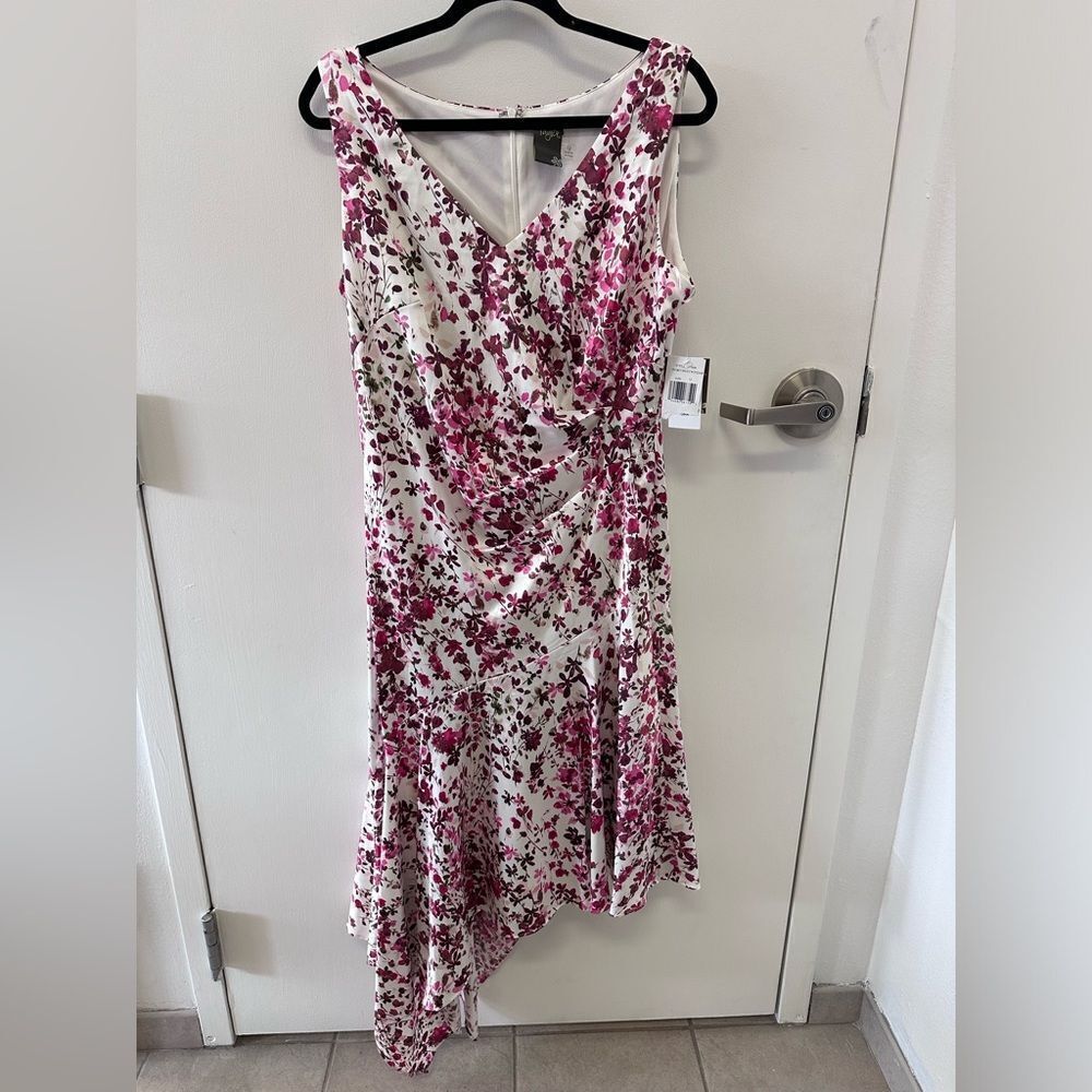 TAYLOR DRESS NWT